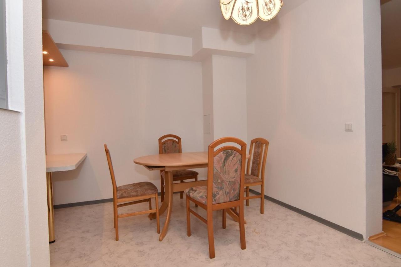 Modern Apartment At Vic Wenen Buitenkant foto